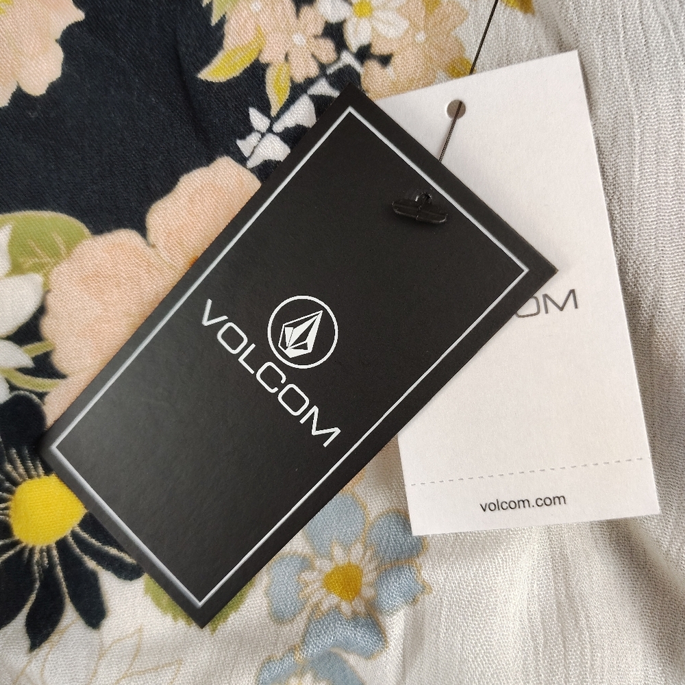 NWT Volcom Stone Of Biscay Floral Mini Skirt Size Woman's XS - Picture 10 of 11